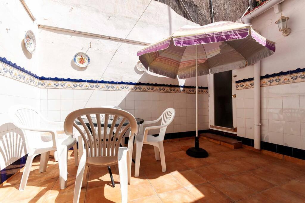 Villa The Little House In The Neighbourhood Alicante Exterior foto